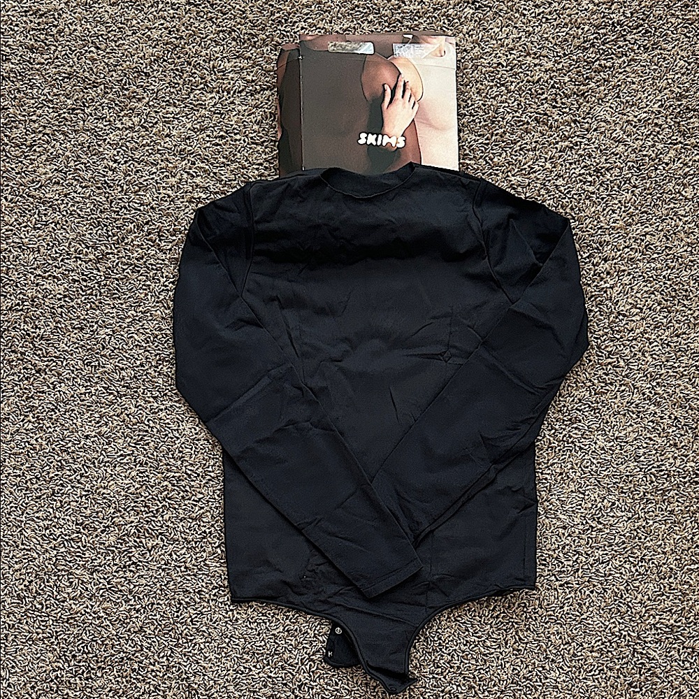 SKIMS Crew Neck Black Long Sleeve Bodysuit